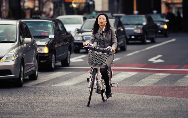 Japanese-woman-on-bike